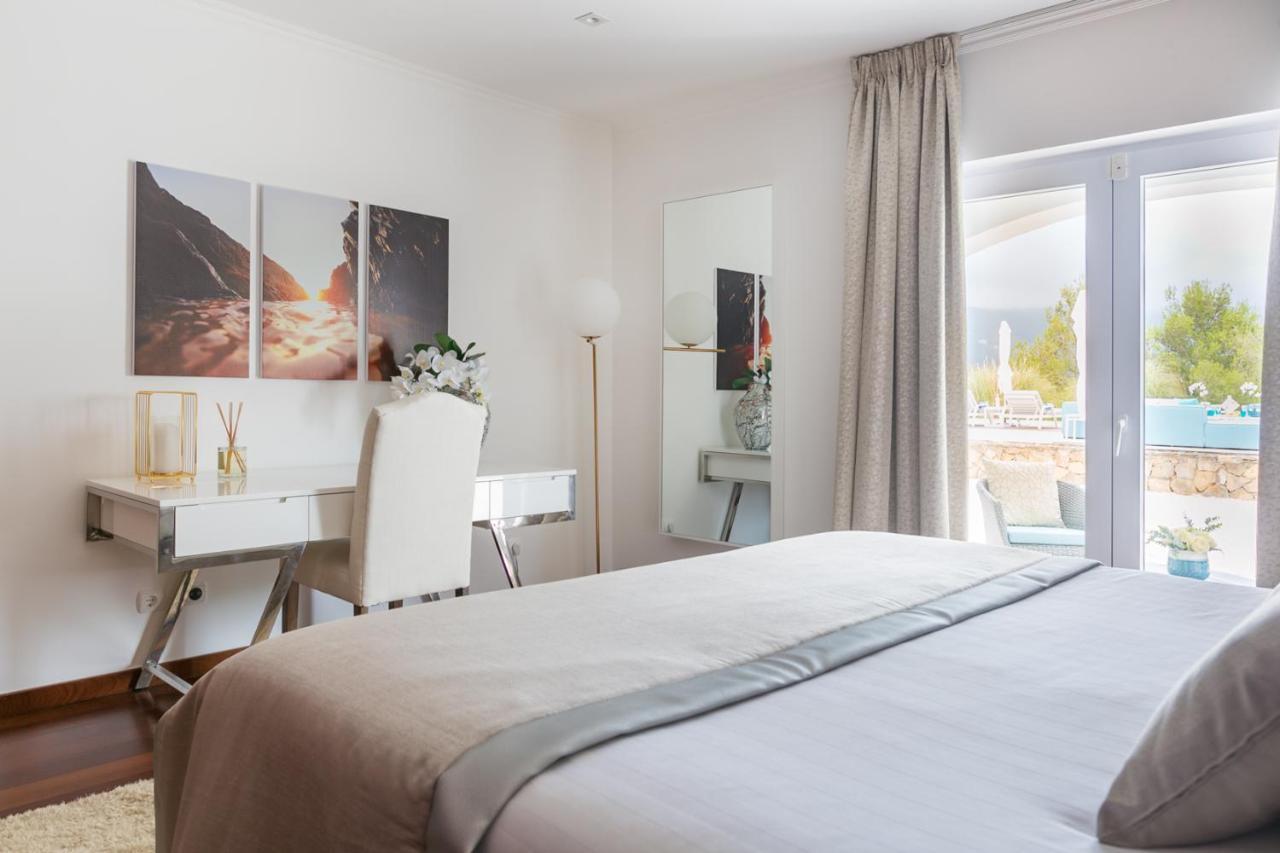 Quinta Da Serra - Luxurious Villa Sintra - Heated Pool & Jacuzzi 외부 사진