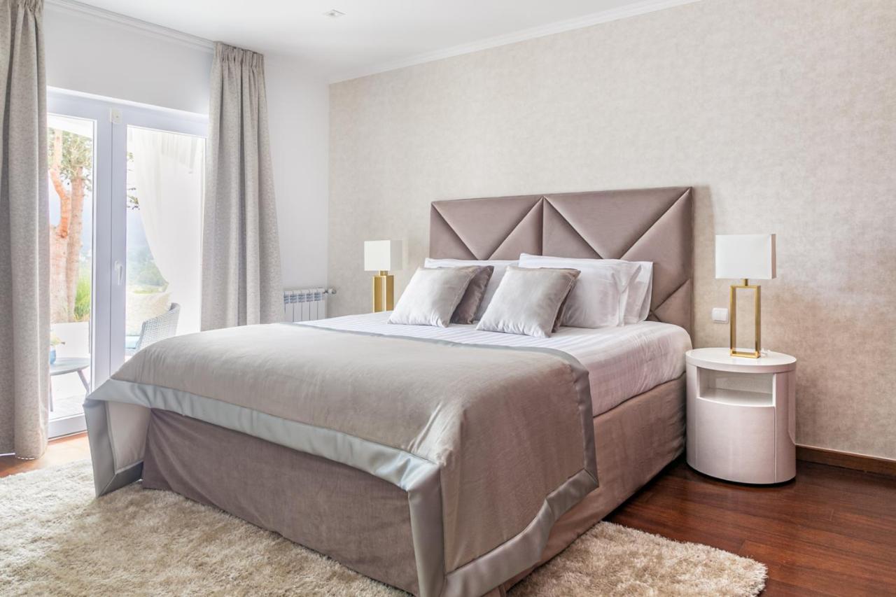 Quinta Da Serra - Luxurious Villa Sintra - Heated Pool & Jacuzzi 외부 사진