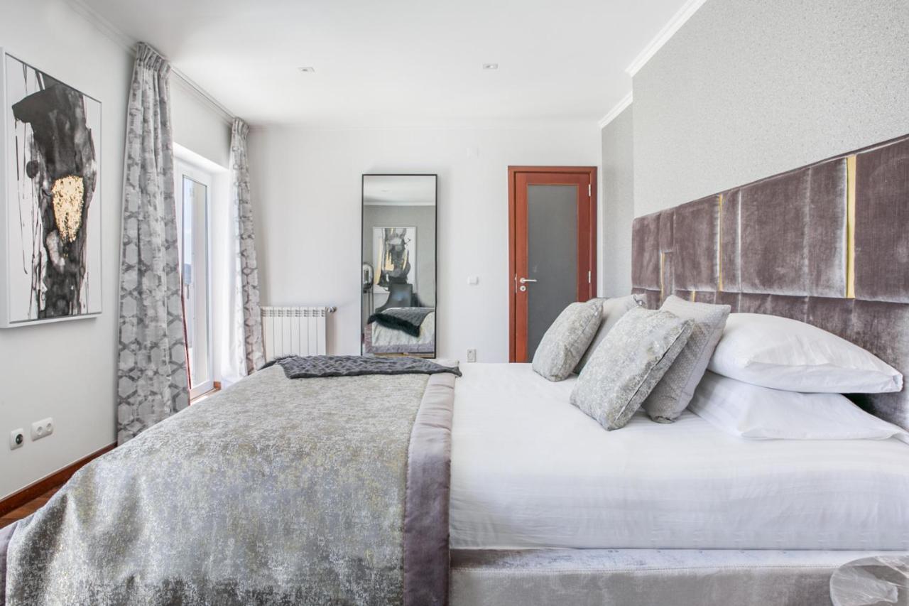 Quinta Da Serra - Luxurious Villa Sintra - Heated Pool & Jacuzzi 외부 사진